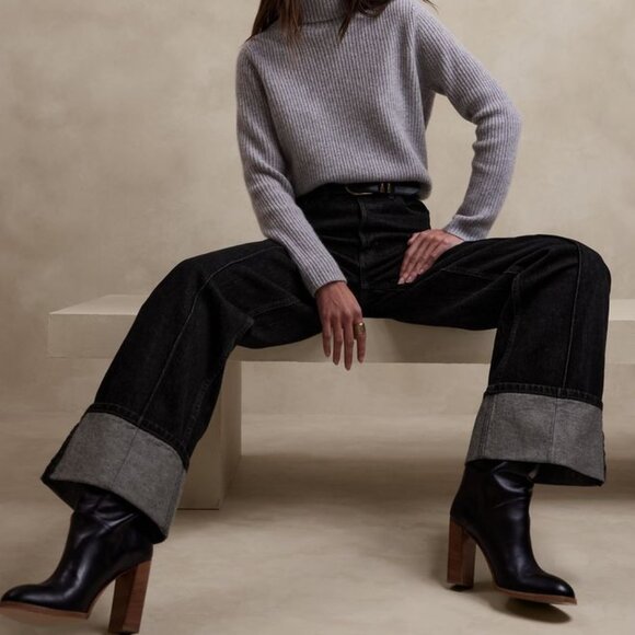 Banana Republic Denim - Black Wash Wide-Leg Denim Pintuck Jeans | Banana Republic | US 29 Long